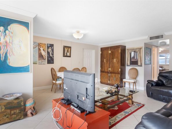 1169 Hillsboro Mile 717, Hillsboro Beach FL 33062
