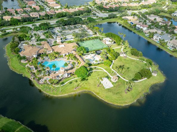 6705 NW 122nd Ave, Parkland FL 33076