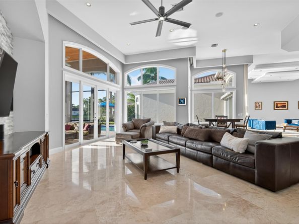 6705 NW 122nd Ave, Parkland FL 33076