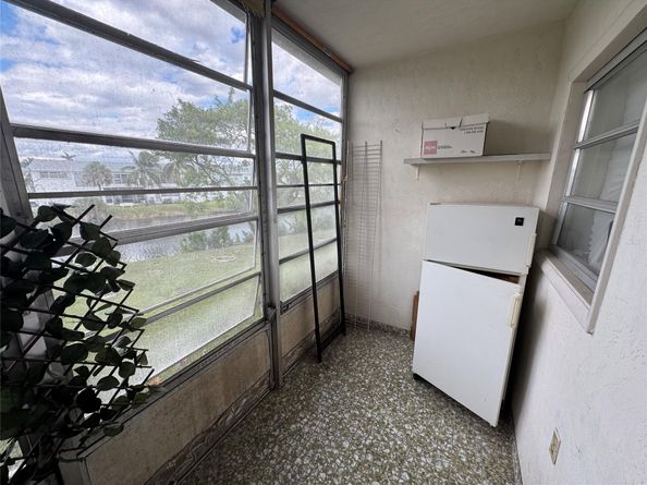 165 NE 203rd Ter C29, Miami FL 33179