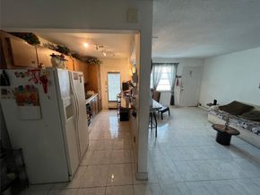 165 NE 203rd Ter C29, Miami FL 33179