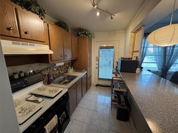 165 NE 203rd Ter C29, Miami FL 33179