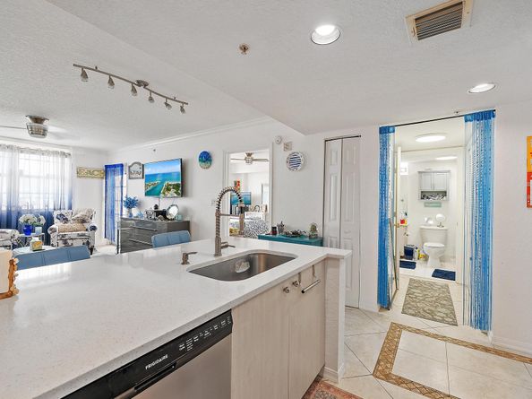 1801 N Flagler Drive 732, West Palm Beach FL 33407