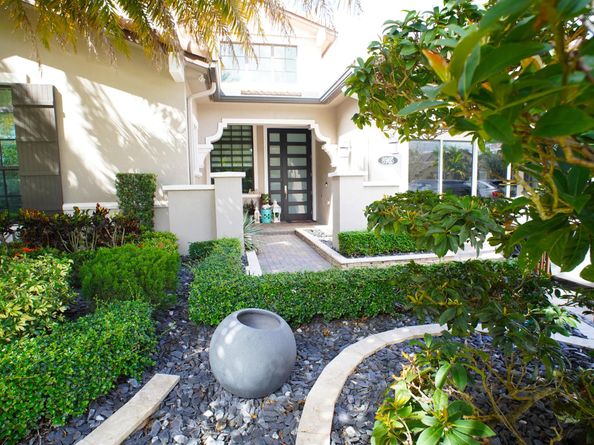8965 Watercrest Circle E, Parkland FL 33076