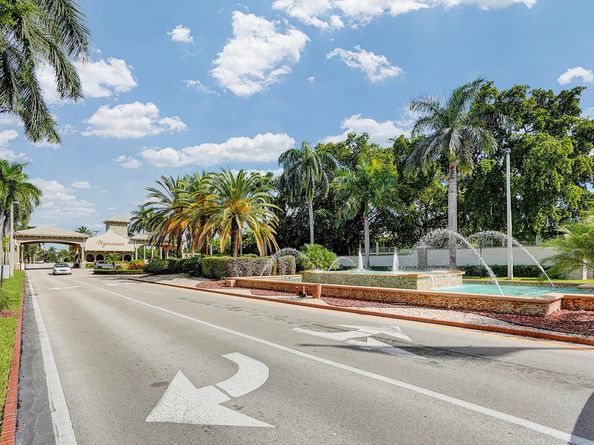 1605 Abaco Drive J4, Coconut Creek FL 33066