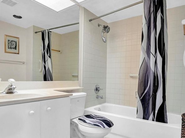 1605 Abaco Drive J4, Coconut Creek FL 33066