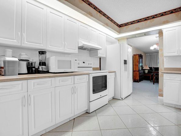1605 Abaco Drive J4, Coconut Creek FL 33066