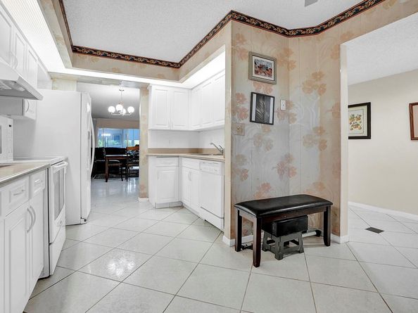 1605 Abaco Drive J4, Coconut Creek FL 33066