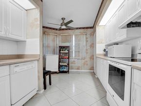 1605 Abaco Drive J4, Coconut Creek FL 33066