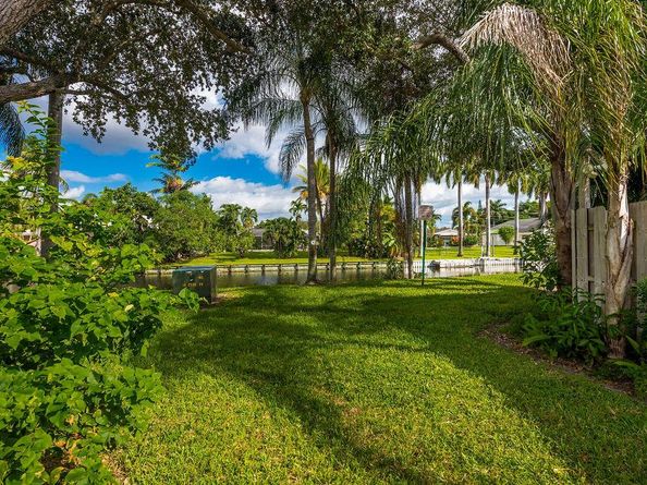 2429 Waterside Drive, Lake Worth FL 33461