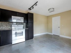 2429 Waterside Drive, Lake Worth FL 33461