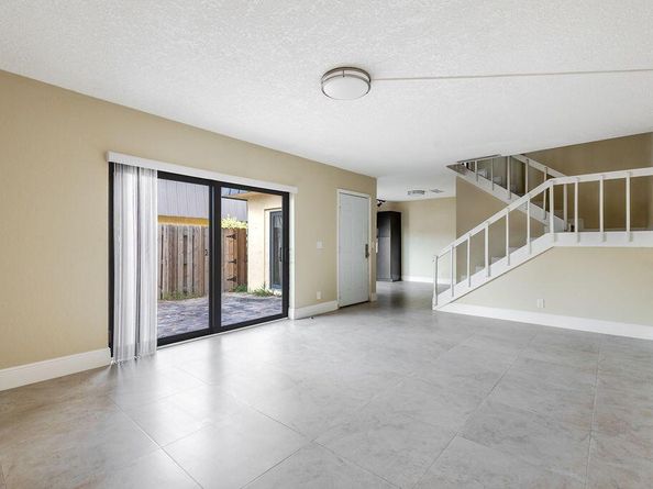 2429 Waterside Drive, Lake Worth FL 33461