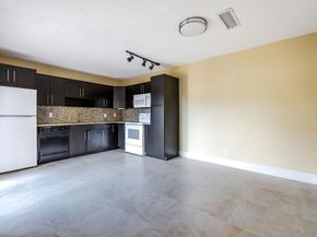 2429 Waterside Drive, Lake Worth FL 33461