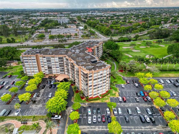 1100 Saint Charles Pl 708, Pembroke Pines FL 33026