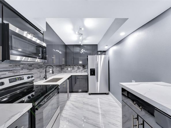 1100 Saint Charles Pl 708, Pembroke Pines FL 33026