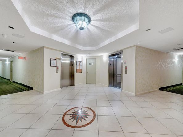 1100 Saint Charles Pl 708, Pembroke Pines FL 33026