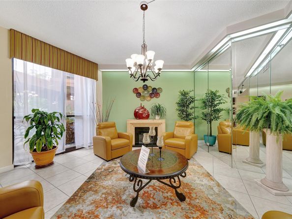 1100 Saint Charles Pl 708, Pembroke Pines FL 33026