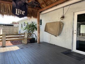 631 N 70th Avenue, Hollywood FL 33024