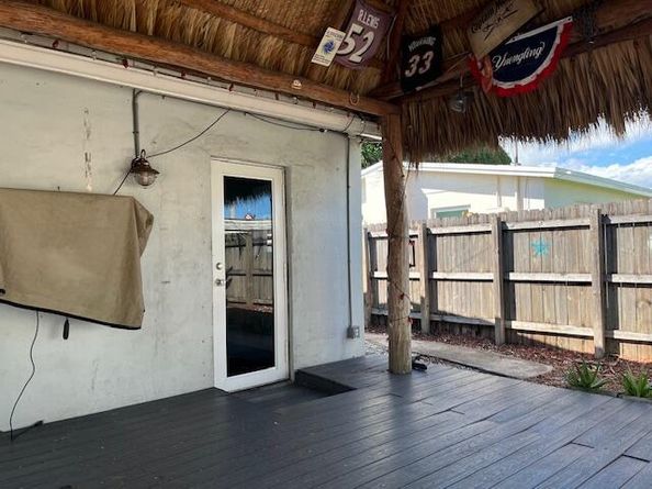 631 N 70th Avenue, Hollywood FL 33024