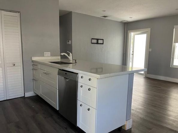 631 N 70th Avenue, Hollywood FL 33024