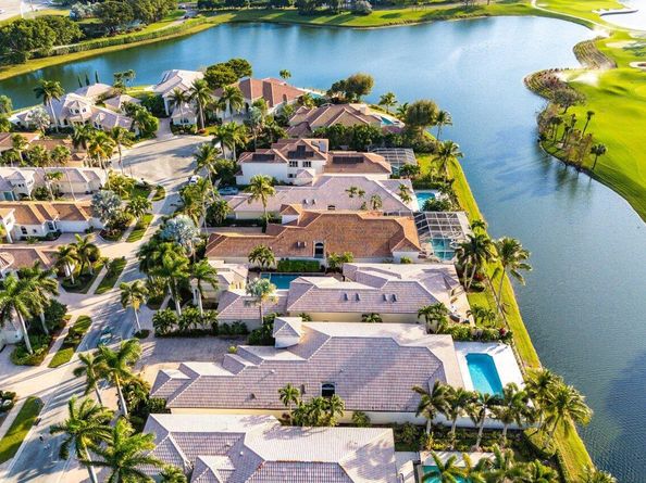 23 Island Drive, Boynton Beach FL 33436
