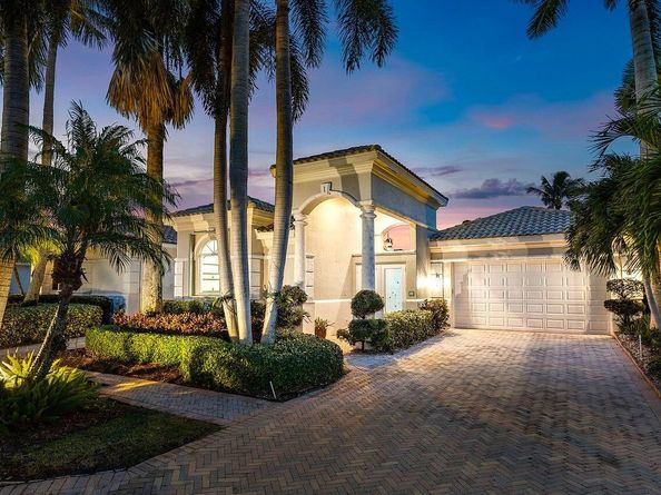 23 Island Drive, Boynton Beach FL 33436