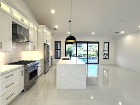 123 Victoria Bay Court, Palm Beach Gardens FL 33418