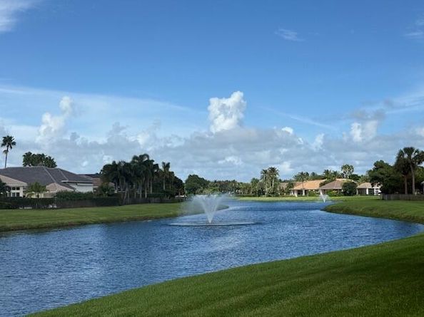123 Victoria Bay Court, Palm Beach Gardens FL 33418