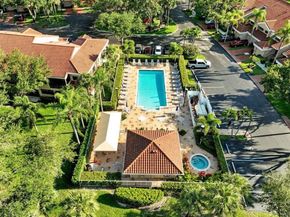 17372 Boca Club Boulevard 405, Boca Raton FL 33487