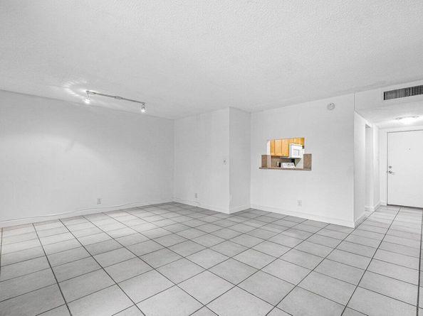 450 NW 20th Street 2080, Boca Raton FL 33431