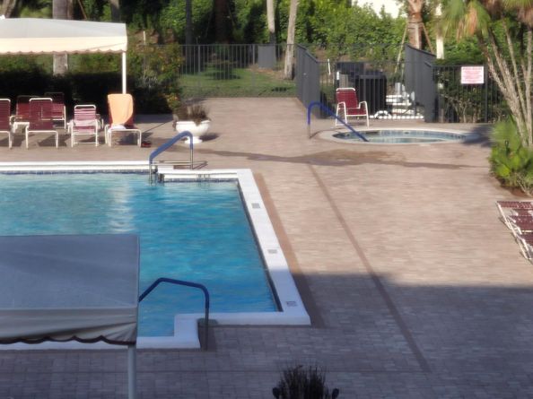 4640 Lucerne Lakes Boulevard 304, Lake Worth FL 33467