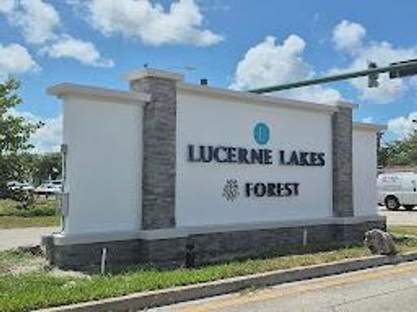 4640 Lucerne Lakes Boulevard 304, Lake Worth FL 33467