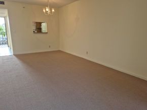 4640 Lucerne Lakes Boulevard 304, Lake Worth FL 33467