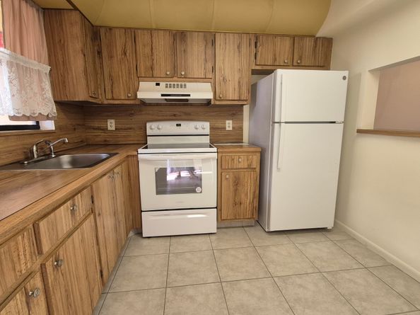 4640 Lucerne Lakes Boulevard 304, Lake Worth FL 33467