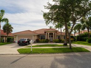 165 Cypress Trace, Royal Palm Beach FL 33411