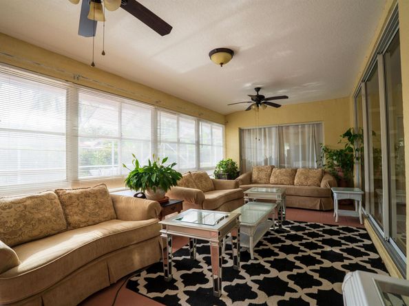 165 Cypress Trace, Royal Palm Beach FL 33411