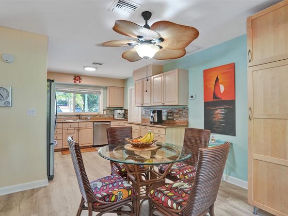 2585 SE 3rd St, Pompano Beach FL 33062