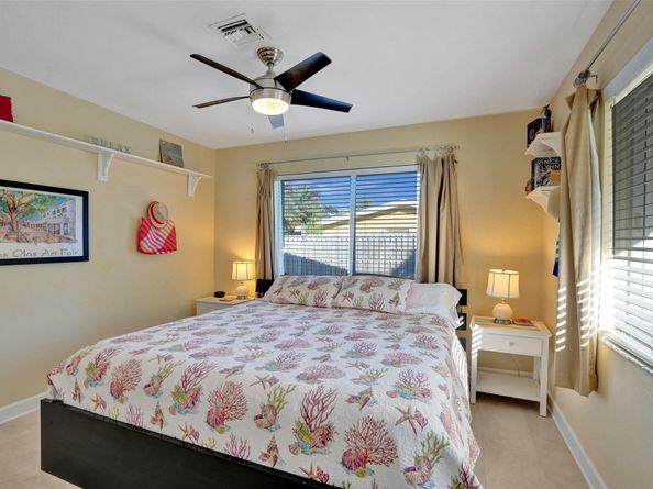 2585 SE 3rd St, Pompano Beach FL 33062