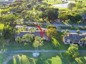 5334 Fountains Dr 221, Lake Worth FL 33467