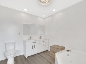 5334 Fountains Dr 221, Lake Worth FL 33467