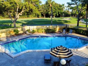 5334 Fountains Dr 221, Lake Worth FL 33467