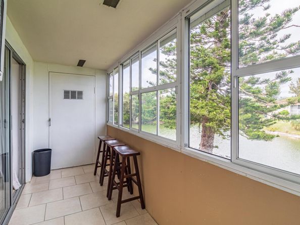 120 Northampton F, West Palm Beach FL 33417