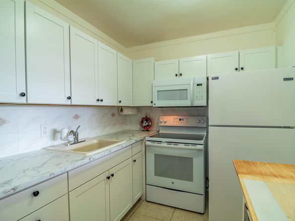 120 Northampton F, West Palm Beach FL 33417