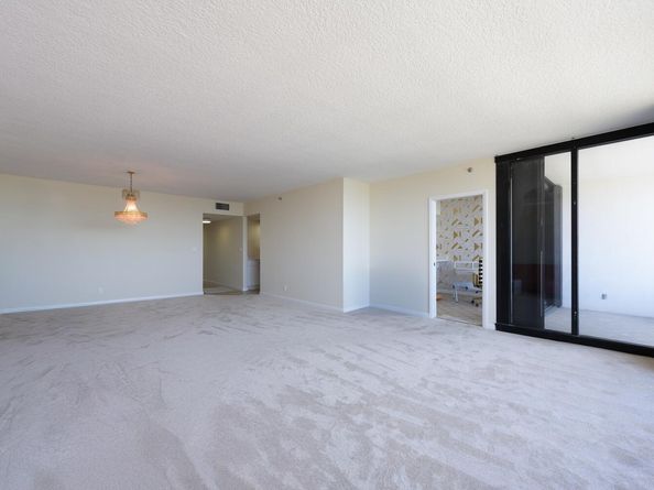 525 S Flagler Drive 17c, West Palm Beach FL 33401