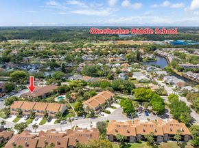 900 Crosswinds Dr D2, Greenacres FL 33413