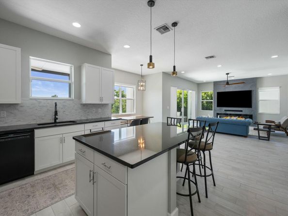 15545 Goldfinch Circle, Westlake FL 33470