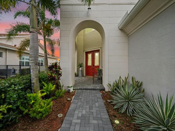 15545 Goldfinch Circle, Westlake FL 33470