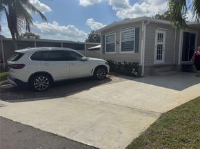 2301 SW 86th Ter, Davie FL 33324