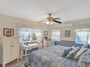 2301 SW 86th Ter, Davie FL 33324