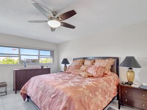 3661 Via Poinciana 510, Lake Worth FL 33467